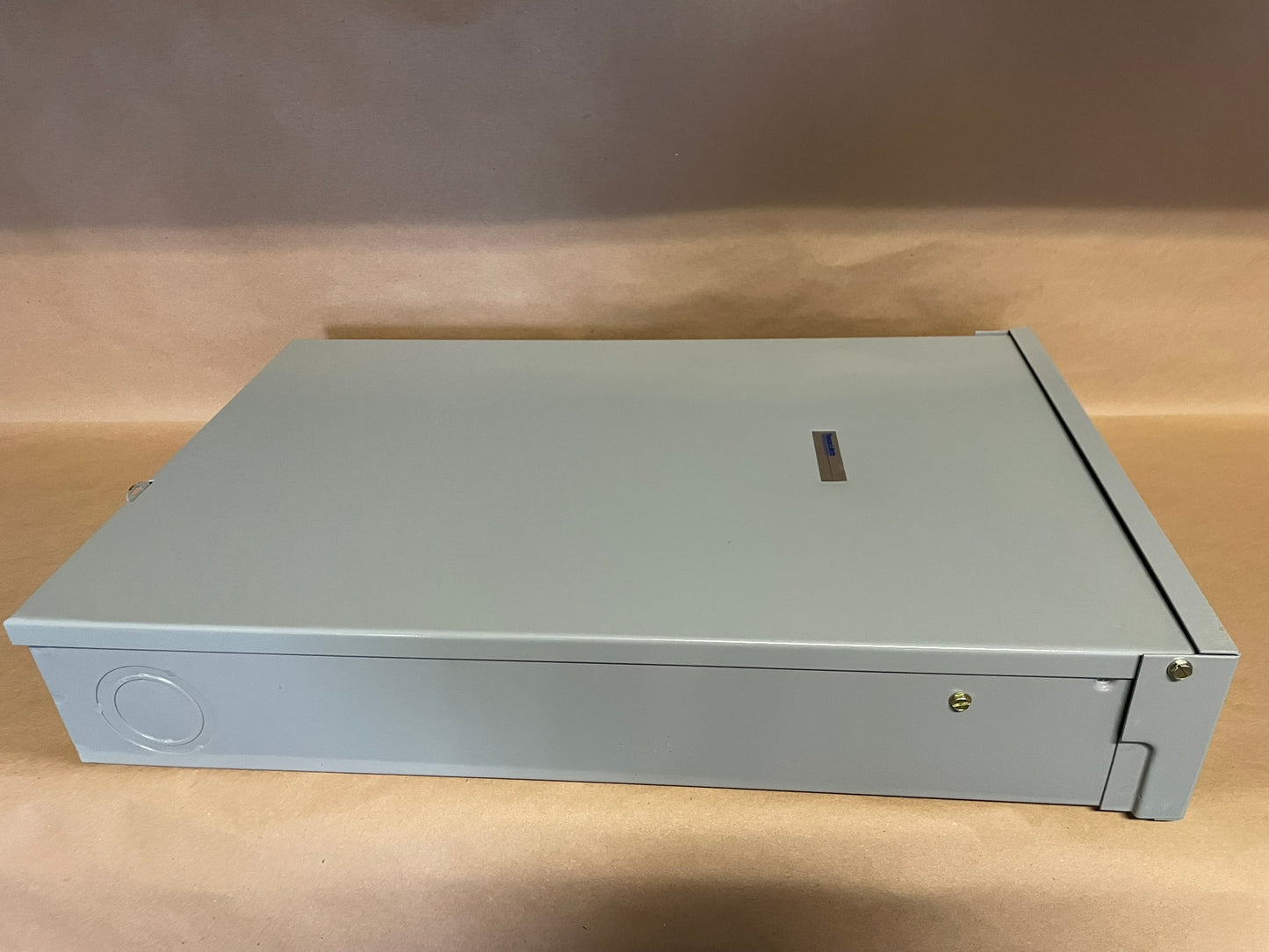 TBB10 (20-24) R Loadcenter