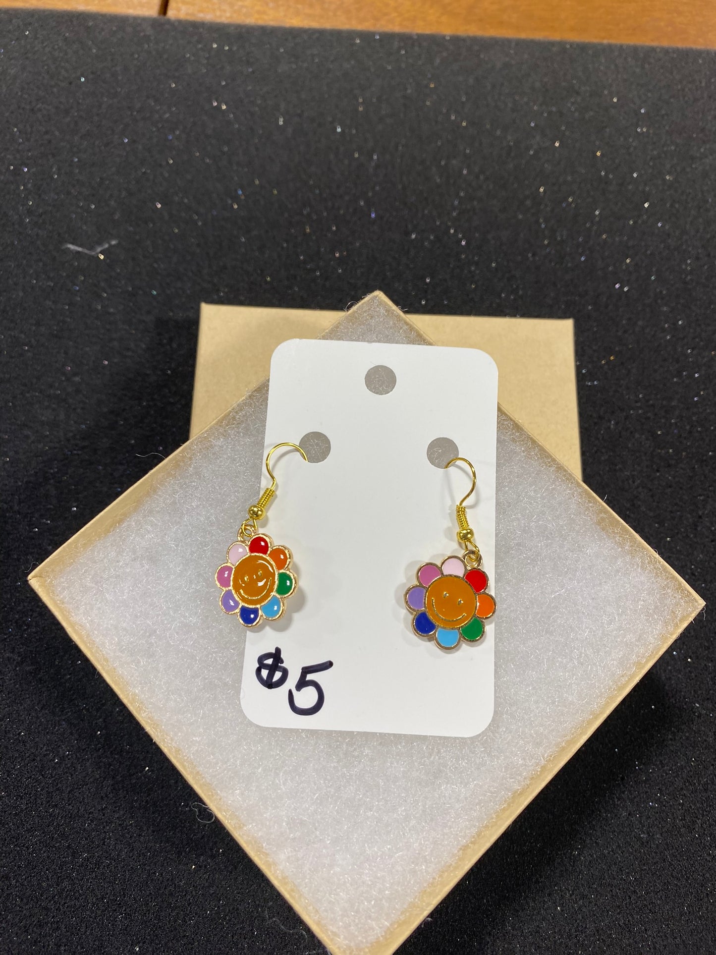 Goose's Handmade Smile Flower Earrings
