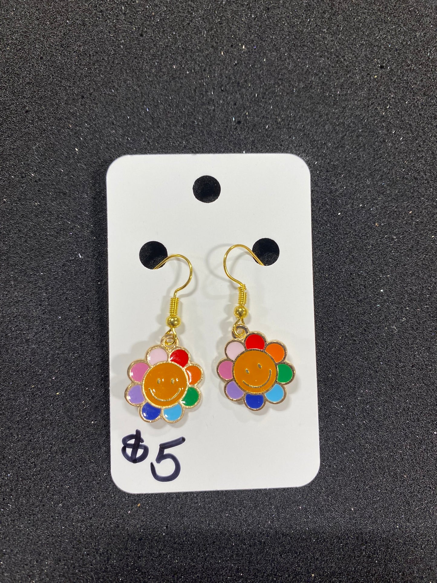 Goose's Handmade Smile Flower Earrings