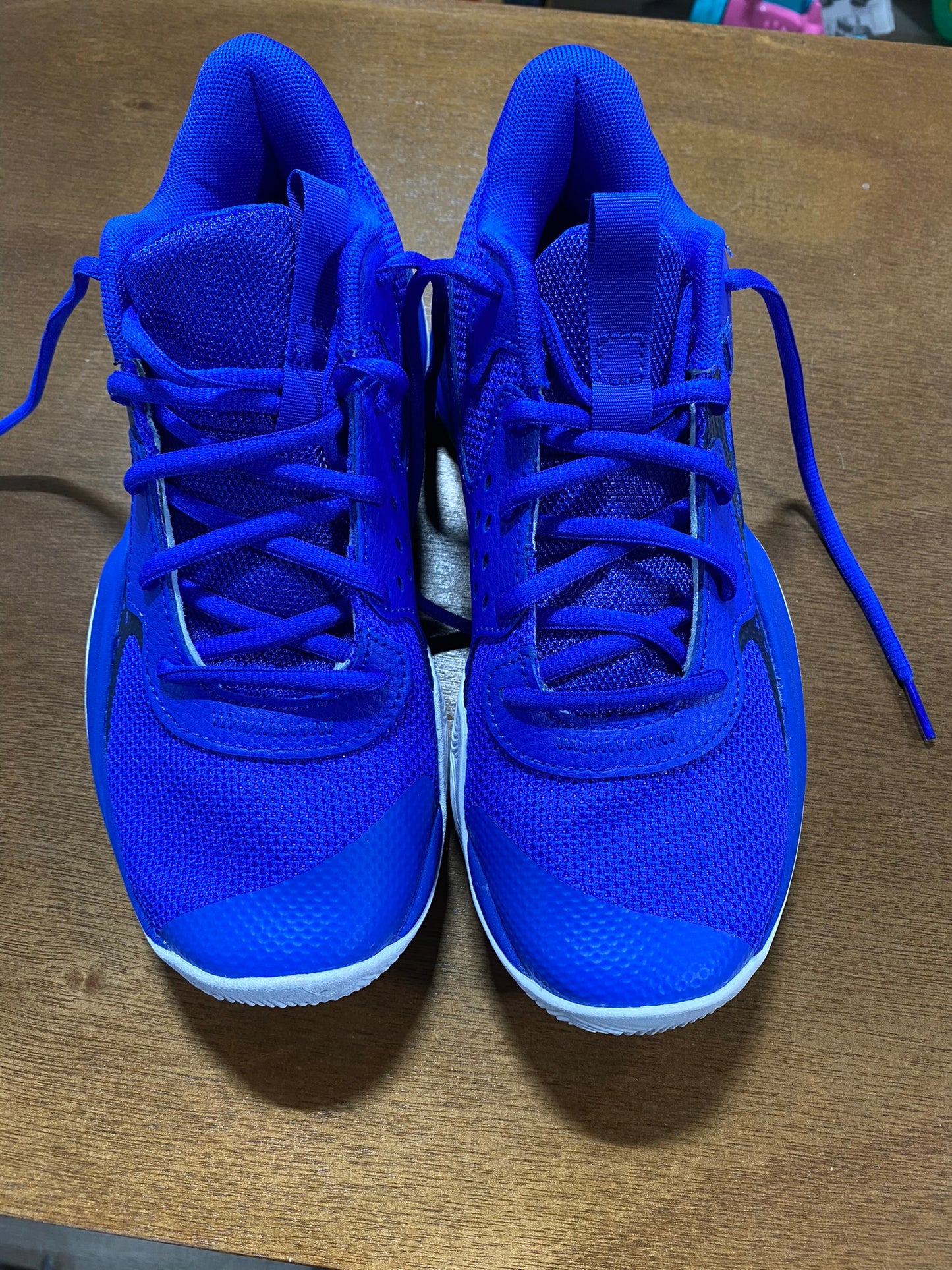 Boys Under Armour sneakers youth size 6 new in box
