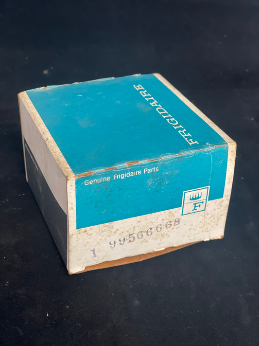FRIGIDAIRE BOXED WHEEL KIT 9956668