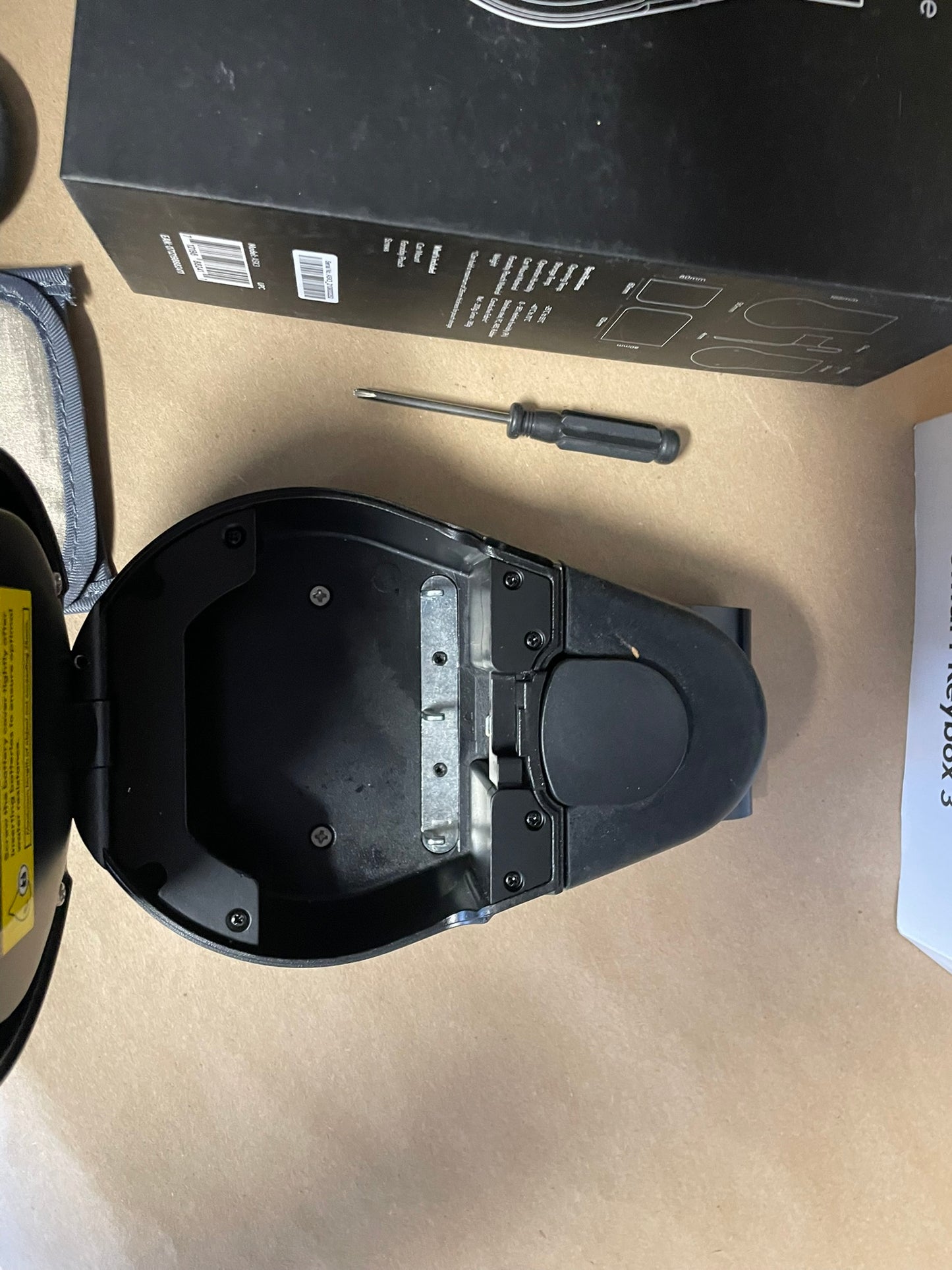 IGLOOHOME Smart Keybox 3 Preowned with Car Share Kit