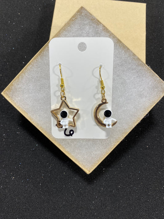 Goose's Handmade Astronaut moon/star Earrings